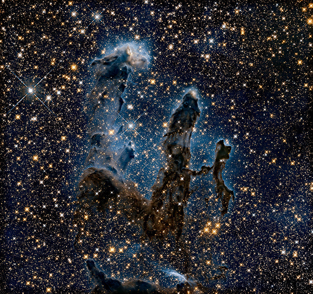 bot_obio's tweet photo. この画像は、ハッブル宇宙望遠鏡で撮影した、わし星雲（M16）の中心部の暗黒星雲「創造の柱」です。よく知られている画像よりも透き通って見えるのは、この画像が赤外線で撮影されているためです。 https://t.co/2KPVVFdxMw