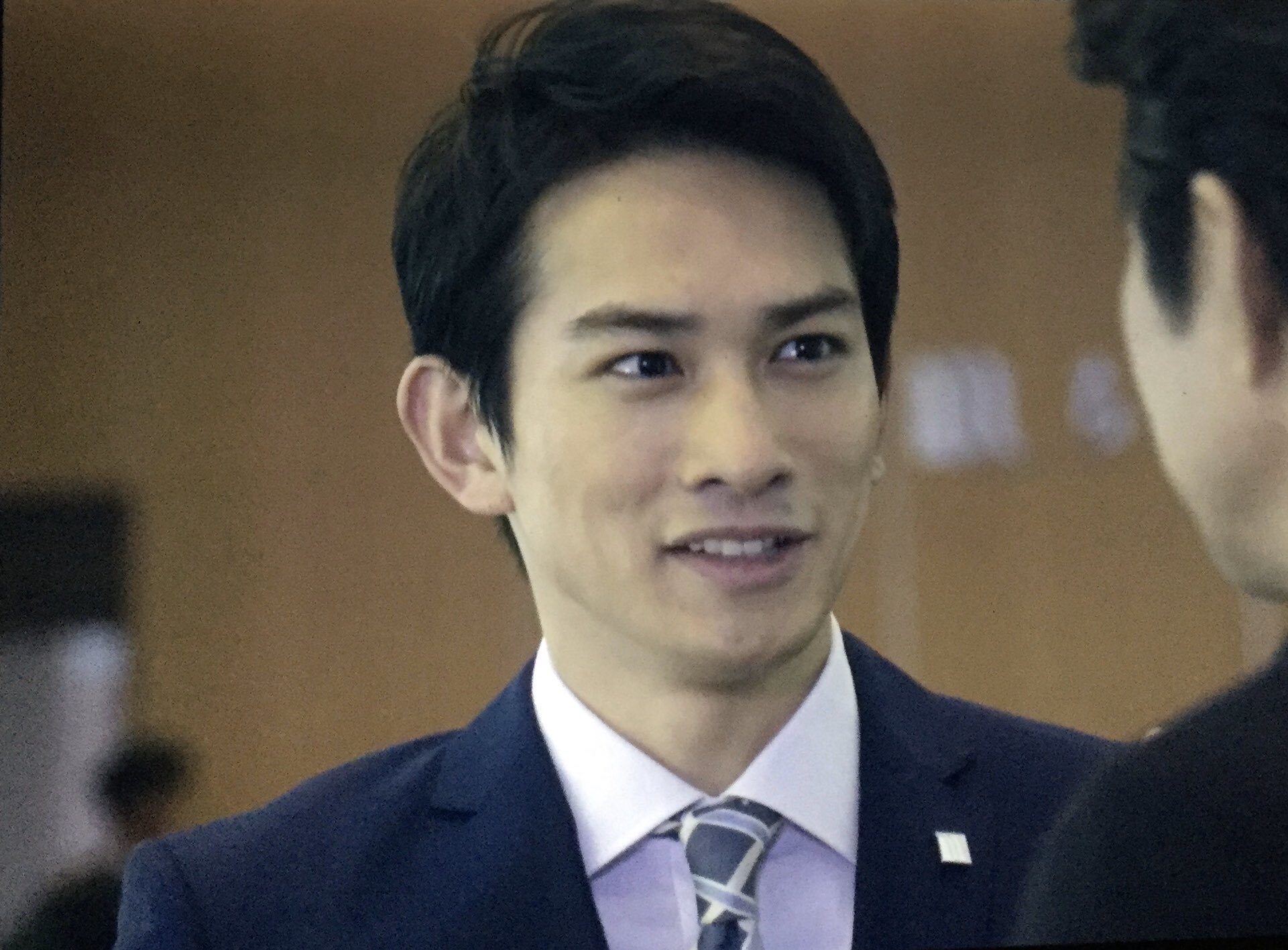 Twitter 上的 Rose 今日も啓太くん三昧中 キリリッ とした銀行員の啓太くん カッコいい スーツ姿 やっぱりめちゃ似合う 町田啓太 ラストチャンス T Co Feacukcqgg Twitter
