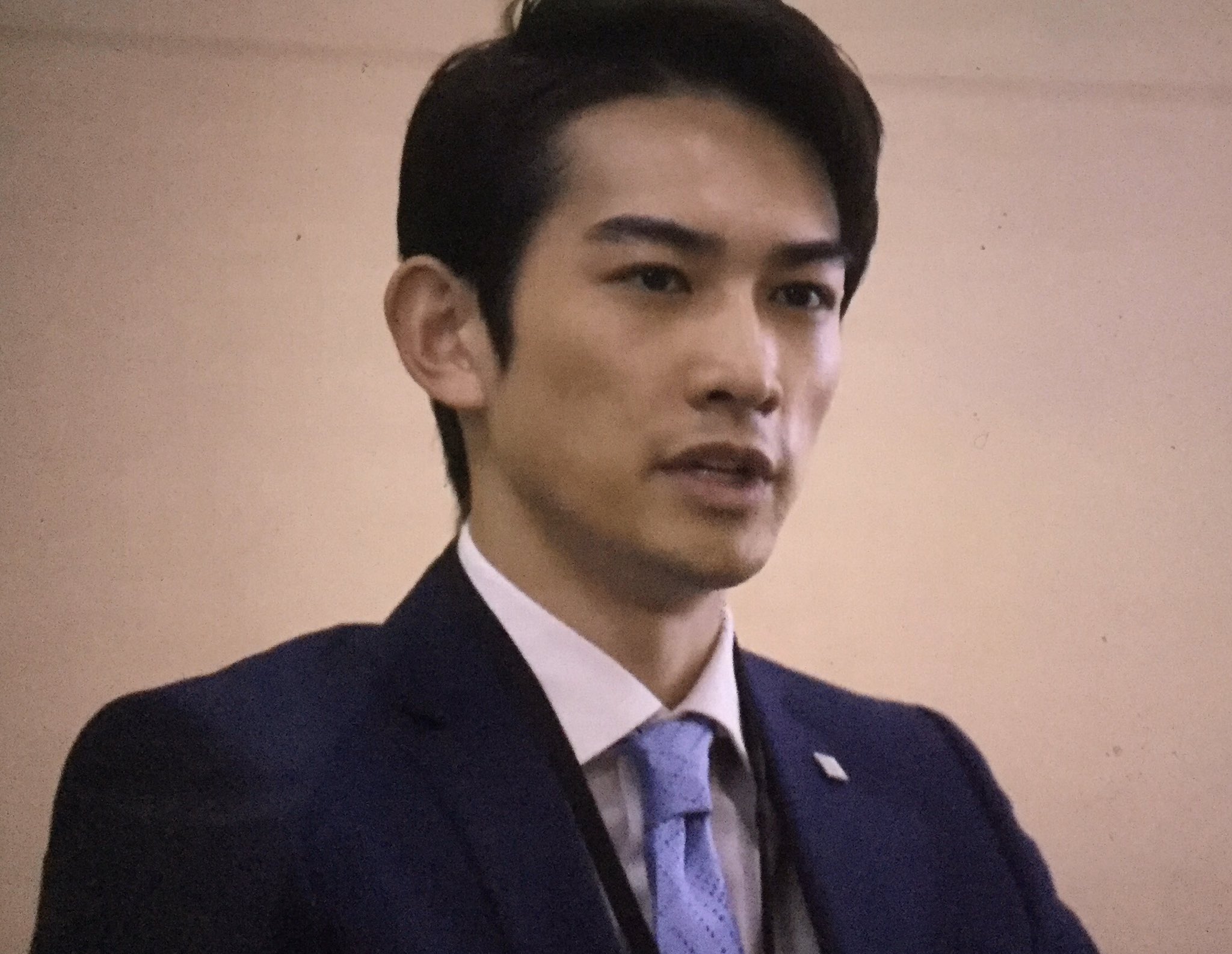 Twitter 上的 Rose 今日も啓太くん三昧中 キリリッ とした銀行員の啓太くん カッコいい スーツ姿 やっぱりめちゃ似合う 町田啓太 ラストチャンス T Co Feacukcqgg Twitter