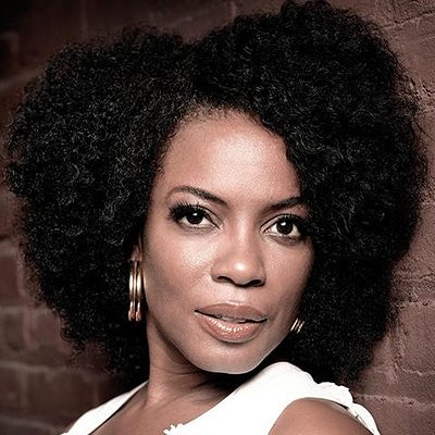 Ok let's talk Aunjanue Ellis! We have seen her a lot over the years and she has never failed us. But her role as Mattie Moss Clark in #TheClarkSisters moive was impeccable!!!! I need her to win awards for this film! 👏🏽👏🏽👏🏽 #AunjanueEllis #TrueExcellence