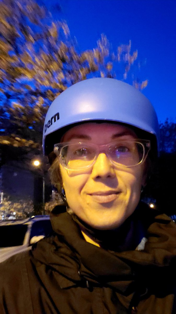  #Bike365 day 102: biked over to the Dairy Queen for ice cream with the kids. It was nice to do something that felt sort of normal. 2km  #COVIDDiaries  #30DaysOfBiking