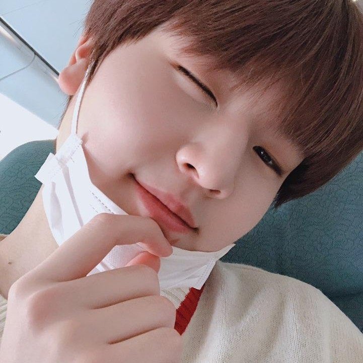 conodduck's tweet photo. @: 남도현!!!!
so cute ><                                   ikr 😉 https://t.co/HeqbmC7J7p