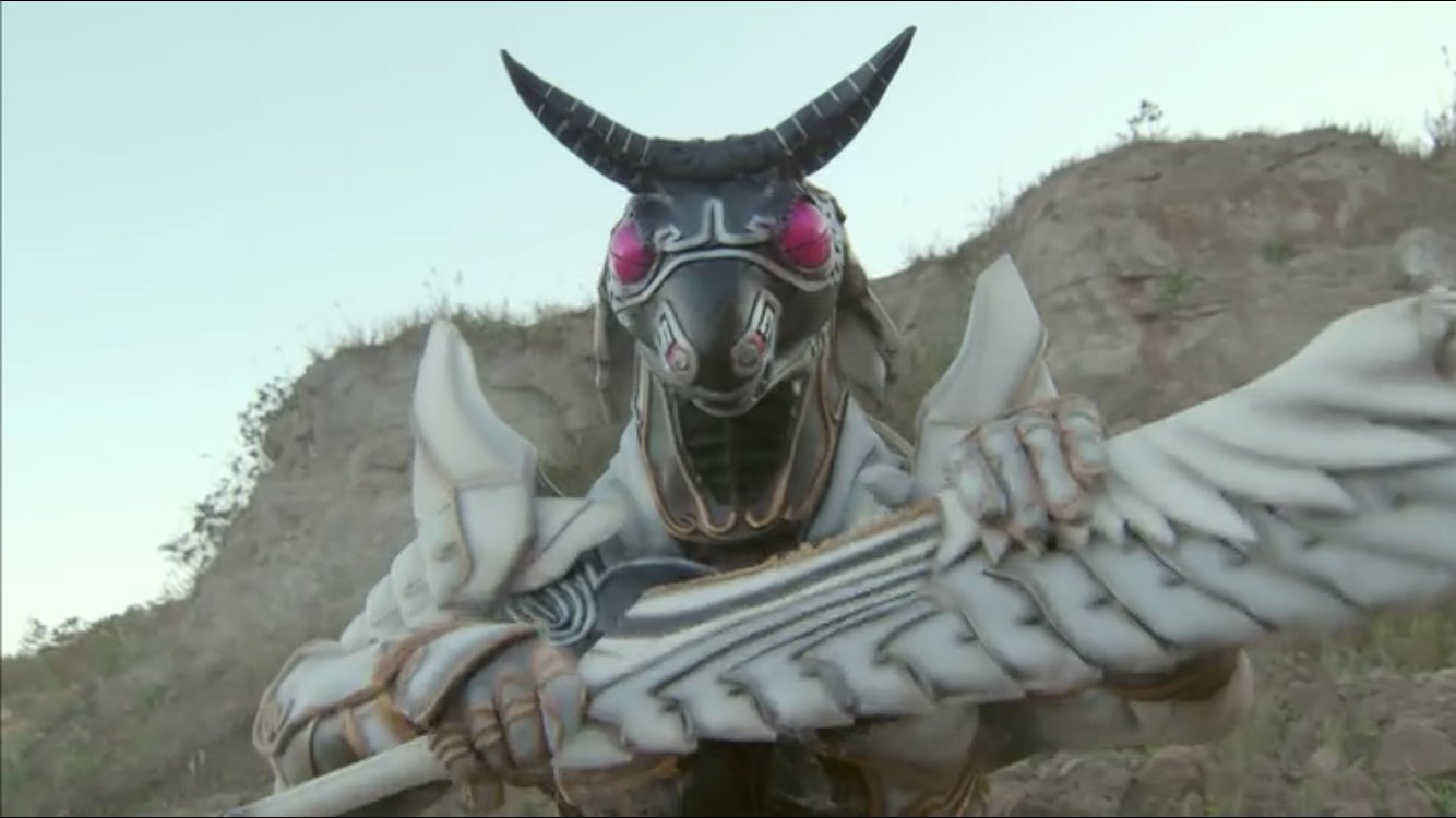 キラキラ金メッキ 仮面ライダータイラントがオーバーロードになっちゃった って思ったらまんまグリンシャのリペで笑っちまったよ 仮面ライダー鎧武 キラキラ金メッキ 仮面ライダータイラントがオーバーロードになっちゃった って思ったらまんまグリンシャのリペで笑っちまったよ 仮面ライダー鎧武