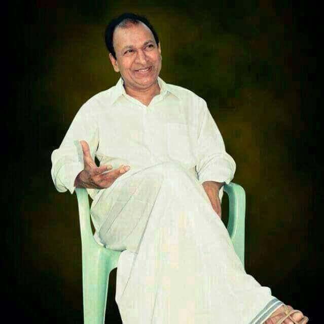 YogeeeshY's tweet photo. ರಾಜಣ್ಣ ಇಲ್ಲದ  ಸಾಮ್ರಾಜ್ಯಕ್ಕೆ 14 ವರ್ಷ. ಕನ್ನಡಿಗರ ಆಸ್ತಿ, ಅ���ಿಮಾನಿ, ಹೆಮ್ಮೆ,  ಎಲ್ಲವೂ ನೀವೆ. ಸ್ಪೂರ್ತಿ ನೀವು. ದಿನ���ಳೆದಂತೆ ನಿಮ್ಮ ಮೇಲಿನ ಅಭಿಮಾನ ಇನ್ನೂ  ಹೆಚ್ಚುತ್ತಿದೆ. ನಿಮ್ಮನ್ನು ಪಡೆದ ಈ ನಾಡು ನಾವು  ಧನ್ಯ.... ಜೈ ರಾಜಣ್ಣ 💞💞💞💞💞💞❣️❣️💕💕 https://t.co/af0YWSIJB7
