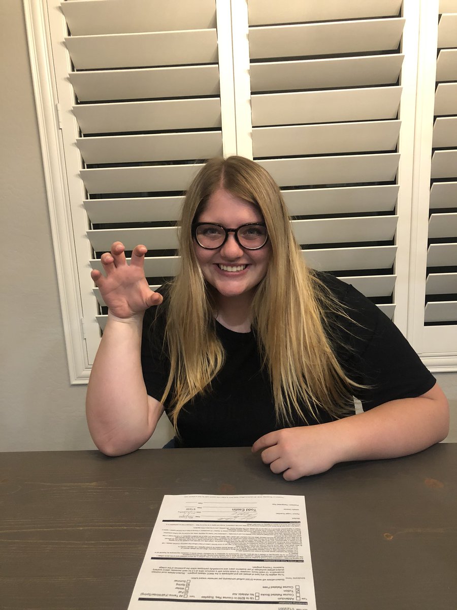 Kayden_Parkss's tweet image. Beyond blessed and excited to announce that I’ll be transferring to South Mountain CC next year to continue my academic and athletic career. GO COUGS💙