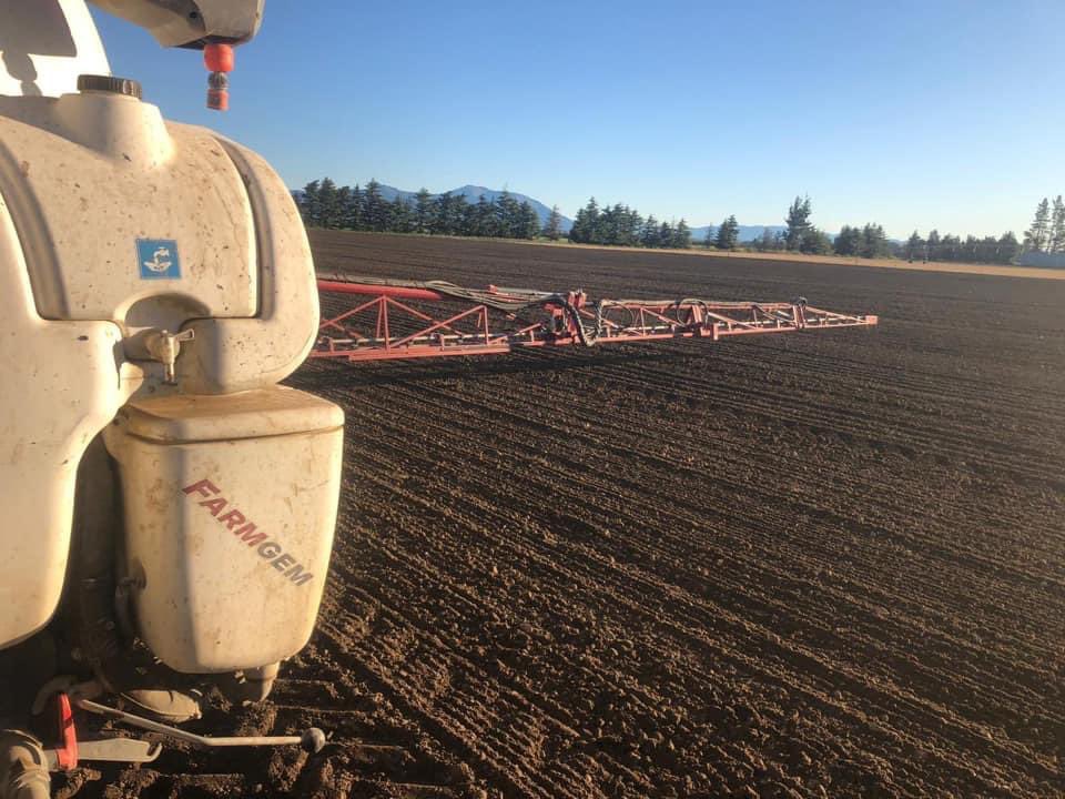 agroma_gr's tweet photo. Beautiful pictures from New Zealand!!!

#agroma #farmgem #veria #messini #agroma_fan_club #no1_greek_manufacturer #EU167_2013 #ready_to_spray https://t.co/TQ1FwIm6jL
