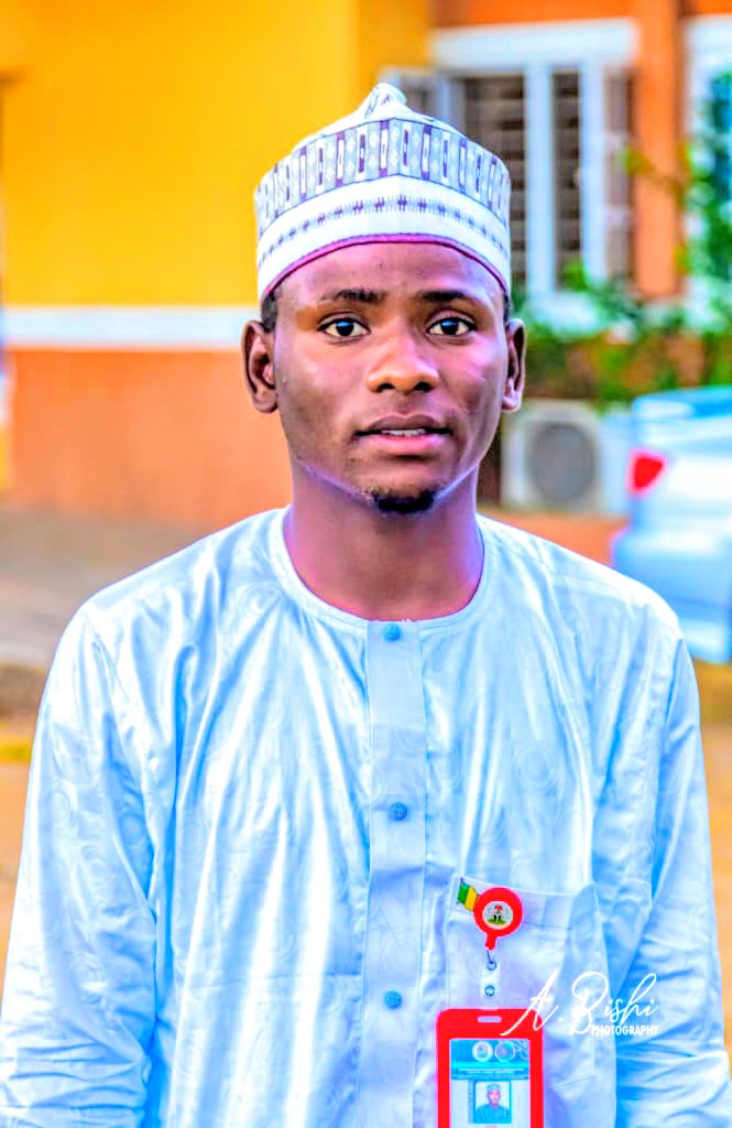 A_A_Darazo's tweet photo. Alhamdulillah I'm +1,
Hello, New And Happy Year Of My Life! I’m Happy That You Came On This Sunny Day. I’m Sure That You Brought A Number Of Delightful Moments And Funny Stories. I Welcome You With Joy And Ready For New Adventures. Happy Birthday To Me...
🎂🎉🎊🍾 https://t.co/NfB8htjhtn