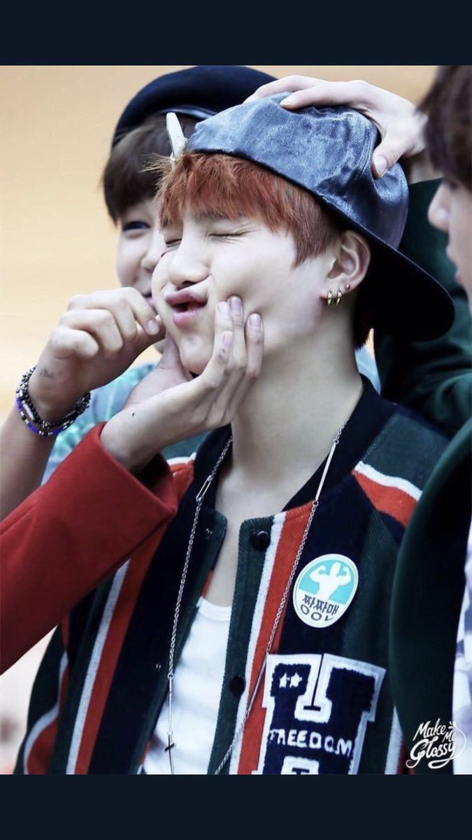 ha_chan_army's tweet image. チング探してます😖

🌈テギよりのall

🌈千葉army

🌈フォロバ100%

#armyさんと強烈に絡みたいのでRTしてくれた方フォローします 

#armyさんと繋がりたい