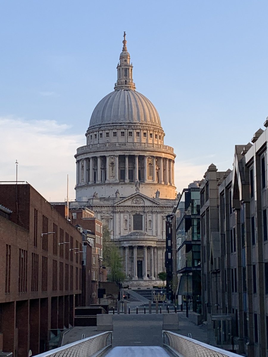 What nobler sight, this Easter morning?  @StPaulsLondon may be closed to worshippers, but still impossible not to take comfort from the sight of a cathedral that rose like a phoenix from the ashes of plague & fire, & survived all that Hitler could throw at it.