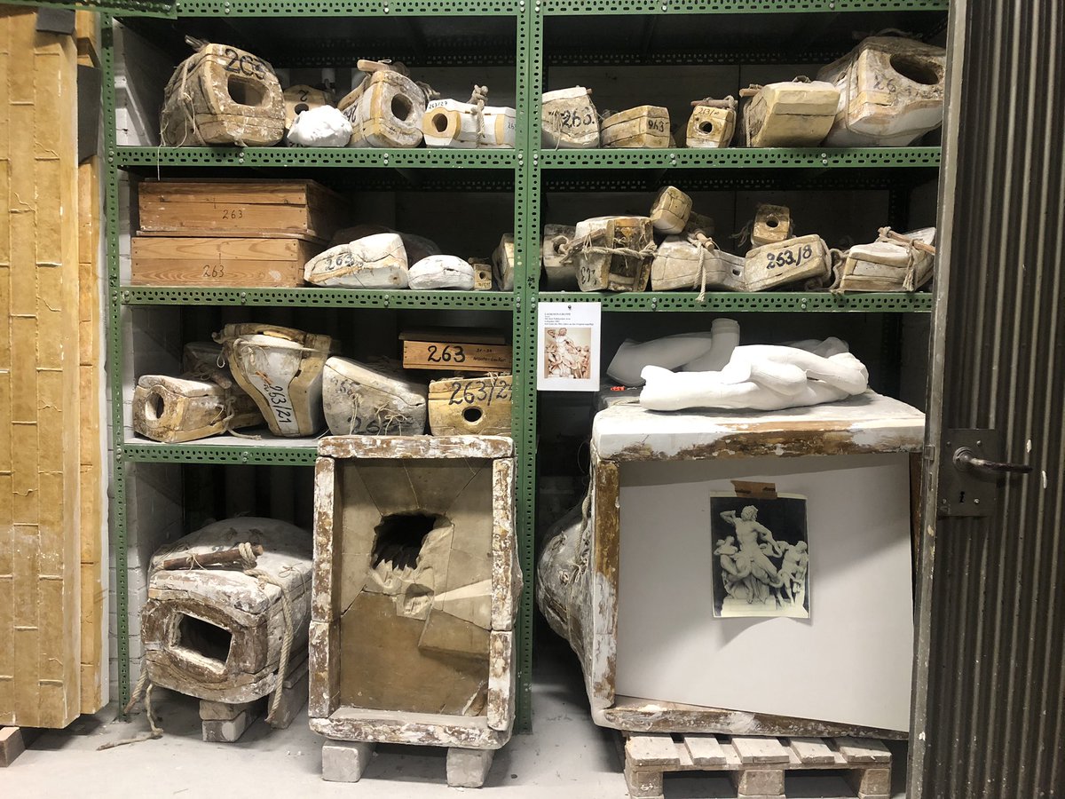 The Gipsformerei still uses their historic moulds to this day to produce replicas for museums and universities, as well as pieces for private collectors and contemporary artists like Jeff Koons. Mould sizes range from the minuscule to the enormous!  #MuseumsUnlocked