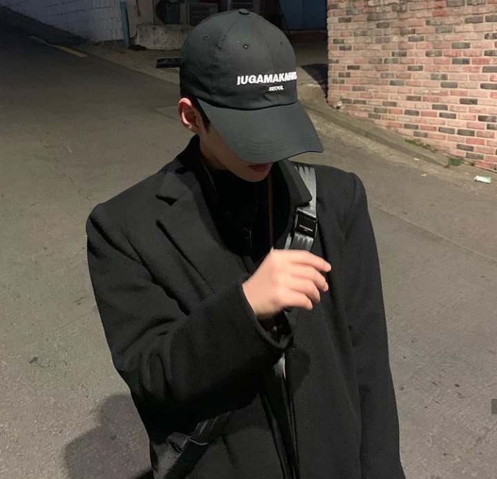 Boss|ไม่อยู่ tweet media