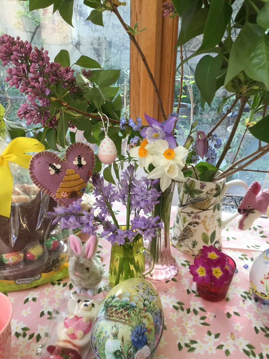 thefoxcottage's tweet photo. Happy Easter! https://t.co/el3nvqrz96