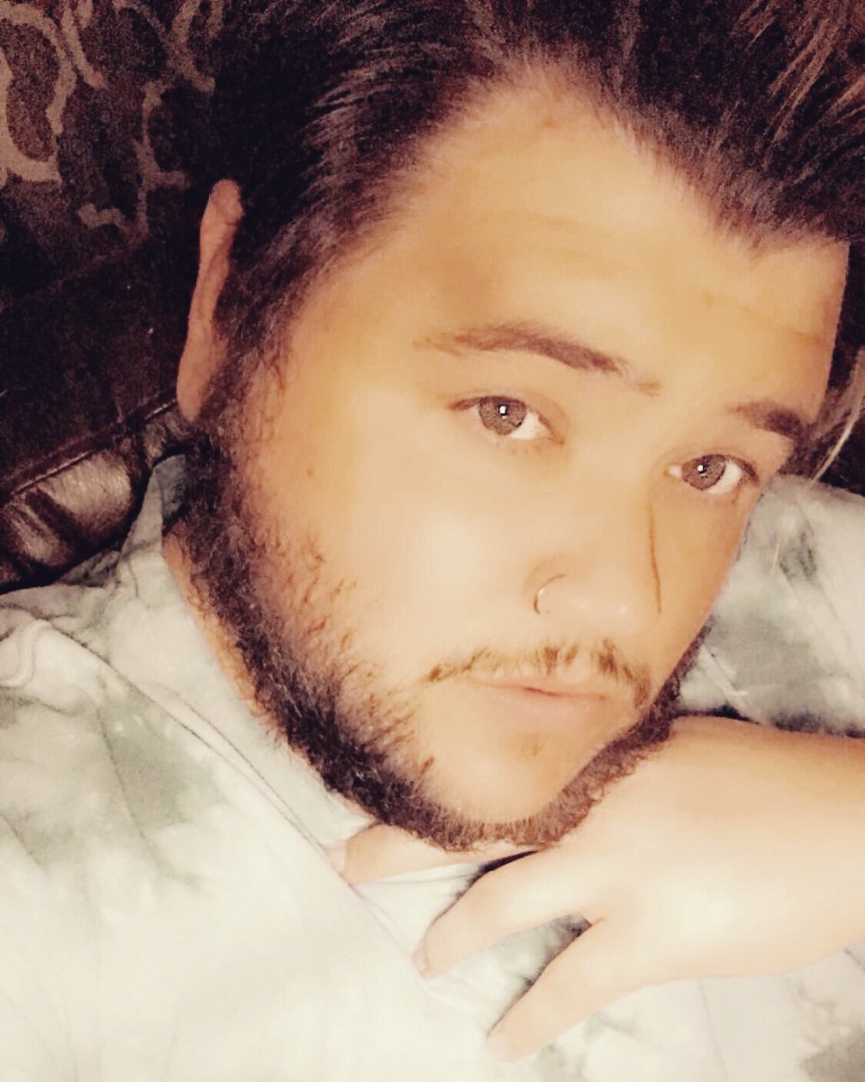 KeyDrbriankey's tweet photo. #totallyunkept #barberneeded #covidmakeover #singlegay #gaycub #gaybear #selfie https://t.co/MFATHKtumO
