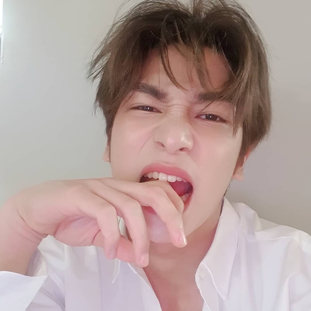 Your camera roll if your boyfriend is Hangyul~ ♡ A Thread ♡ ~