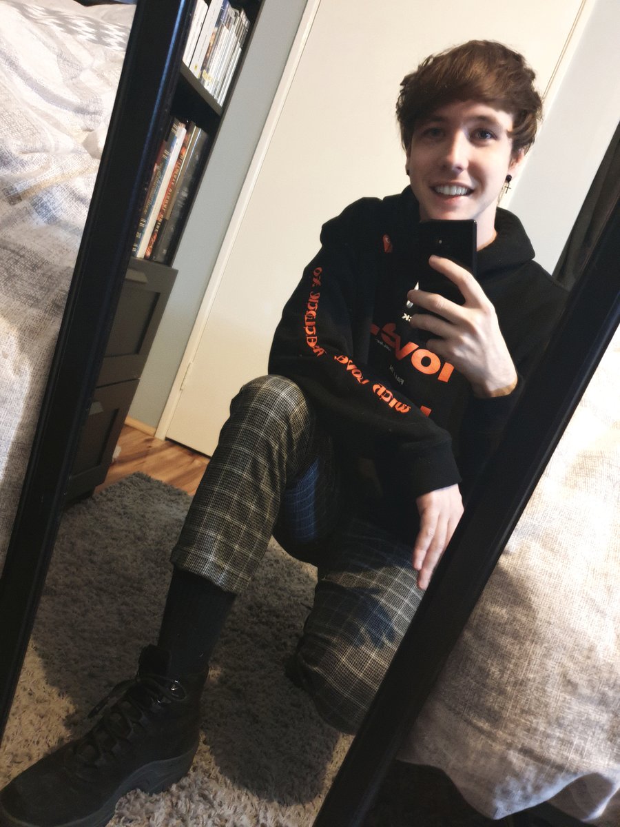 FoxPixels's tweet image. No better time to stay inside and create something