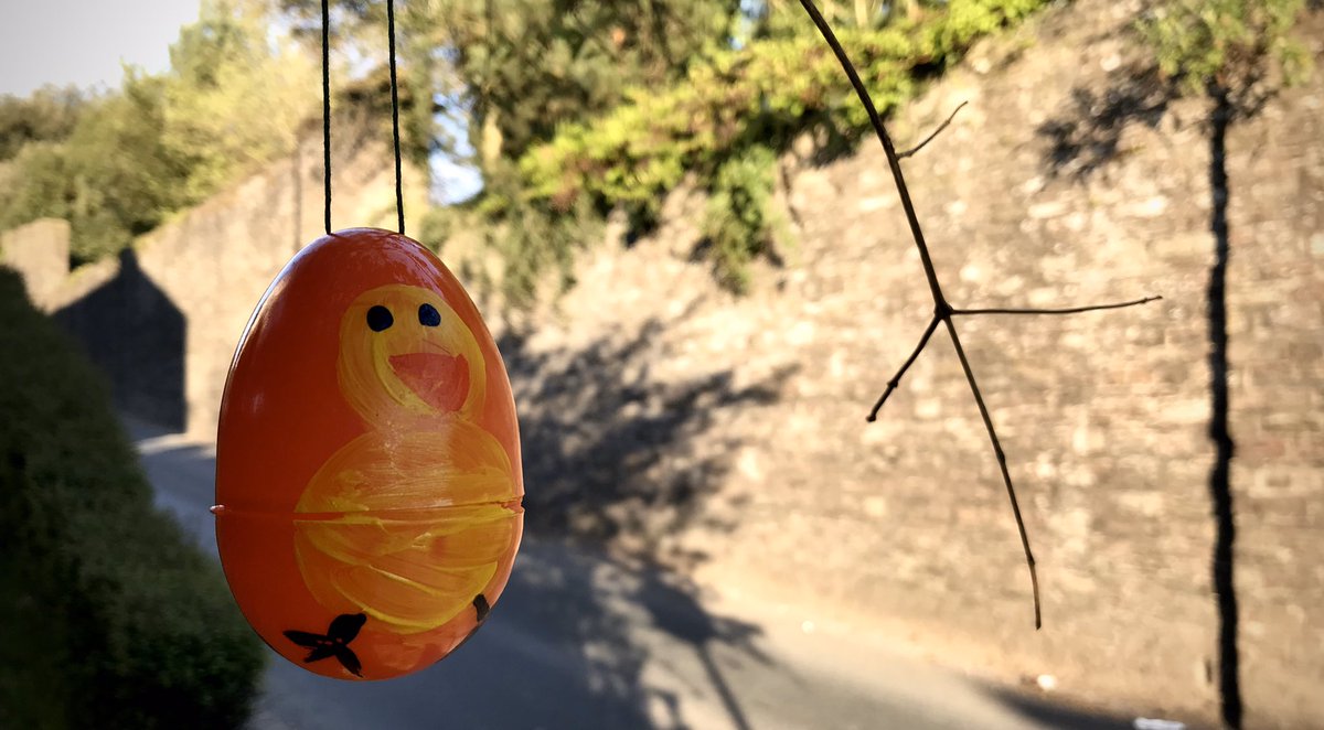 1367sqnATC's tweet photo. Happy Easter everyone!
We spotted some lovely decorated eggs around the village. Well done to the creators👍
Enjoy all your chocolate and time with loved ones. 
#Team1367 #Easter #HappyEaster #Eggs #Chocolate #LovedOnes #QualityOverQuantity #WhatWeDo #AirCadets #BlueFootprint https://t.co/jFUIYcesQx