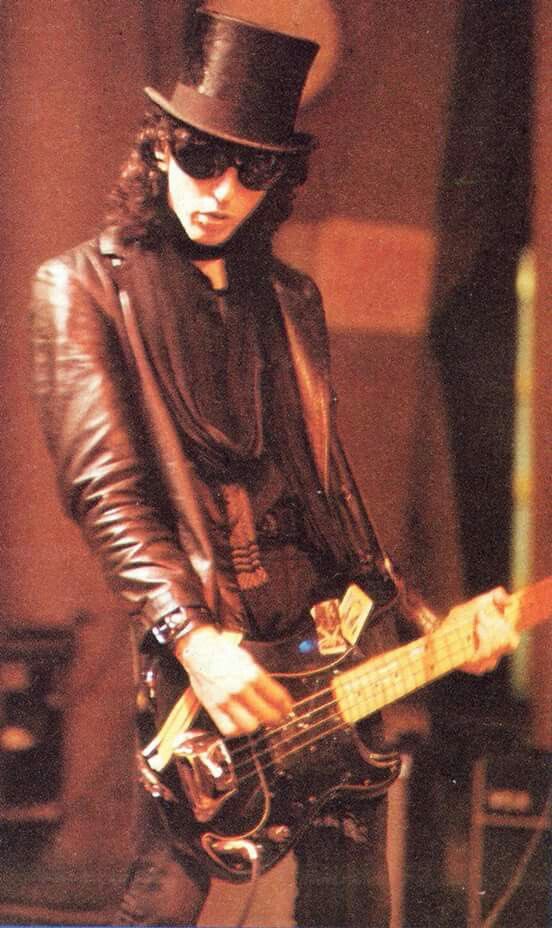 Happy Birthday to Tony James X
Gentleman Genius of Rock n Roll 