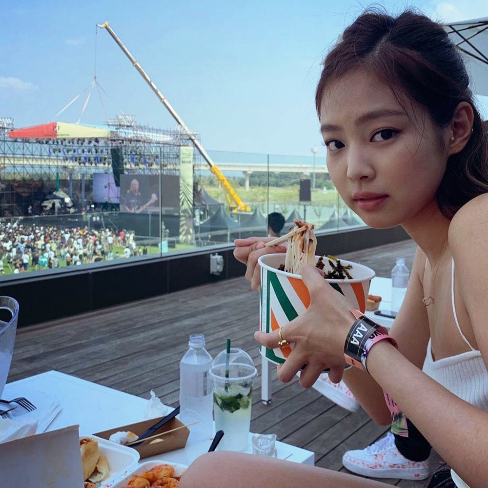 𝕳𝖊𝖞 𝖇𝖔𝖞 * 🦢 / 𓈒      

hey  、𝕴𝖒’  ˓ เฟย์รีน ˒ 𝖎𝖒𝖌 🕊 𓈒 jennie 99 יִ 🥡𝖙𝖔𝖉𝖆𝖞 𝖎 𝖌𝖔𝖓𝖓𝖆 𝖉𝖔 แลกฟอล 𓐄 ตามทัก 🏹รีทวิตนี้แล้วมาเมคเฟรนกันค่ะ 𓈒  

(ยพท.ลฟตท🐇 ⁺ 🤍  ᱸ)