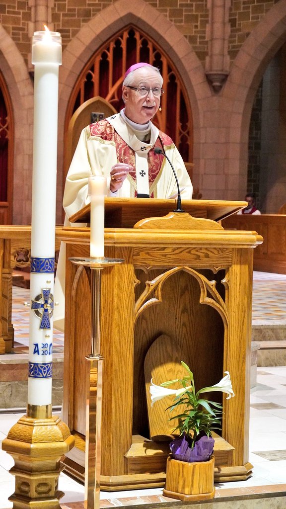 archedmonton's tweet photo. He is risen! Alleluia! Alleluia! Have a blessed Easter. #yeg #archedmonton https://t.co/9nYsYpiUF1
