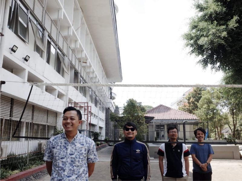 "Daradaging", single baru <a href="/BapakBapakID/">BapakBapak</a> Bercerita Tentang Hubungan Ayah &amp; Anak --> pamityang2an.com/daradaging-sin…
.
youtube.com/watch?v=U-KGPe…
.