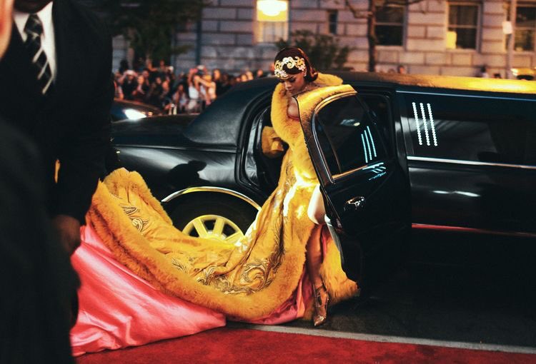 THE ICONIQUE GUO PEI MOMENT. Rihanna in Guo Pei at the 2015 Met Gala (which she co-hosted).