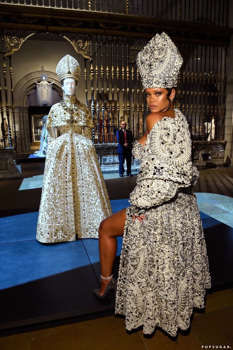 When she showed up as THE POPE! a new RIHLIGEON was born. Rihanna in John Galliano for Dior at the Met Gala 2018.