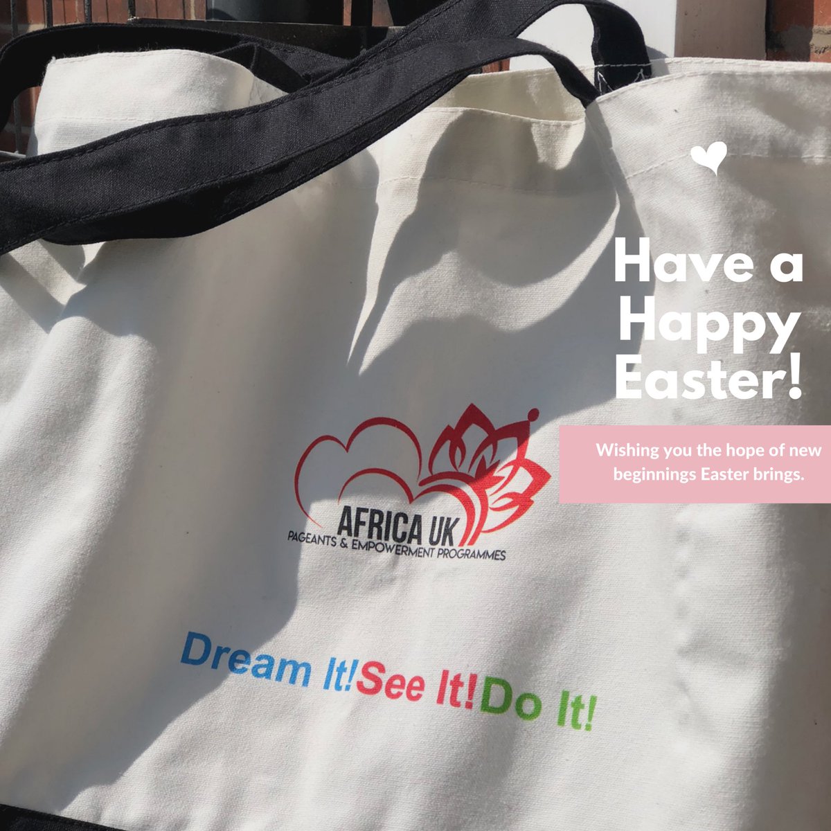 AfricaUKPageant's tweet photo. Have a #happyeaster🐰 everyone, may it bring you light and joy in your homes and have a blessed sunday👑 #eastersunday #happysunday #africaukpageant2020 #noeaster #rt https://t.co/VRTChfRm9T