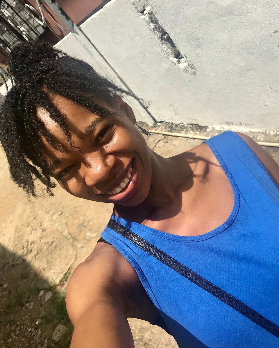 aux_lima's tweet photo. ~
I'll walk the wire
But I’m not in the mood. 😏
~
Oh part time love, you come in every shade of blue.
#navy #5monthslocked #locs #mrjacobbanks #parttimelove https://t.co/e2nIpZeCos