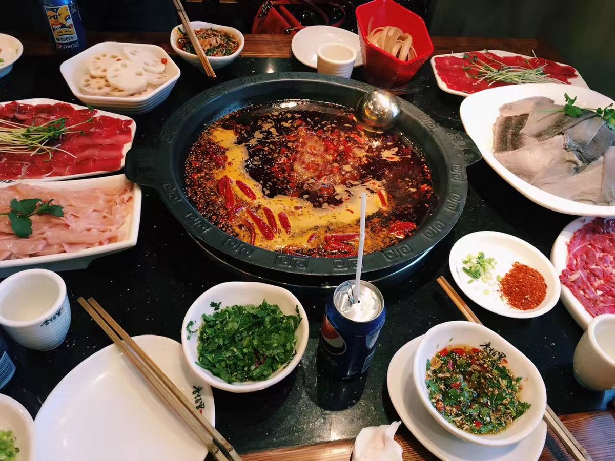 #China Welcome to sichuan.Hot pot is the most famous food.(ღ`⌣`ღ)...