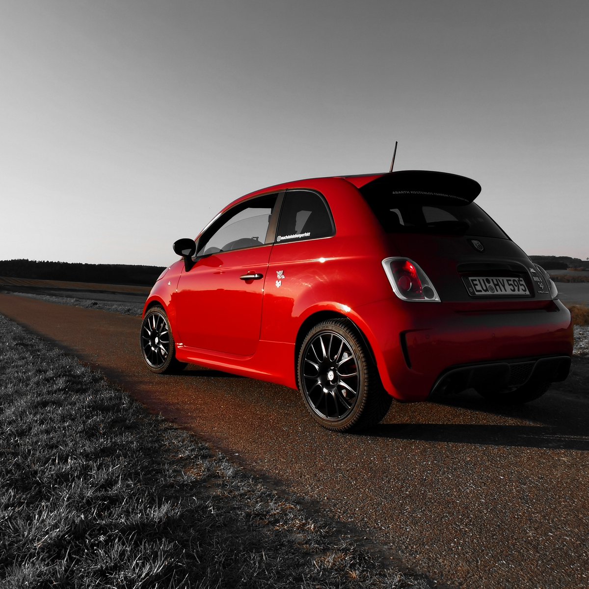 Was wäre das Leben, hätten wir nicht den Mut, etwas zu riskieren?

Immer dann, wenn wir Mut beweisen, können wir etwas verändern.Dazu gehört es nun mal auch, etwas zu riskieren.

#abarth #abarthpics #abarthisti #abarthaddict #abarthitalia #abarthowners #595 #abarthcompetizione