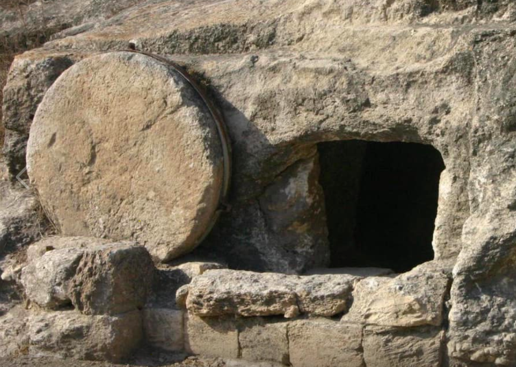 He is risen indeed!
#JesusRoseOnTheThirdDay