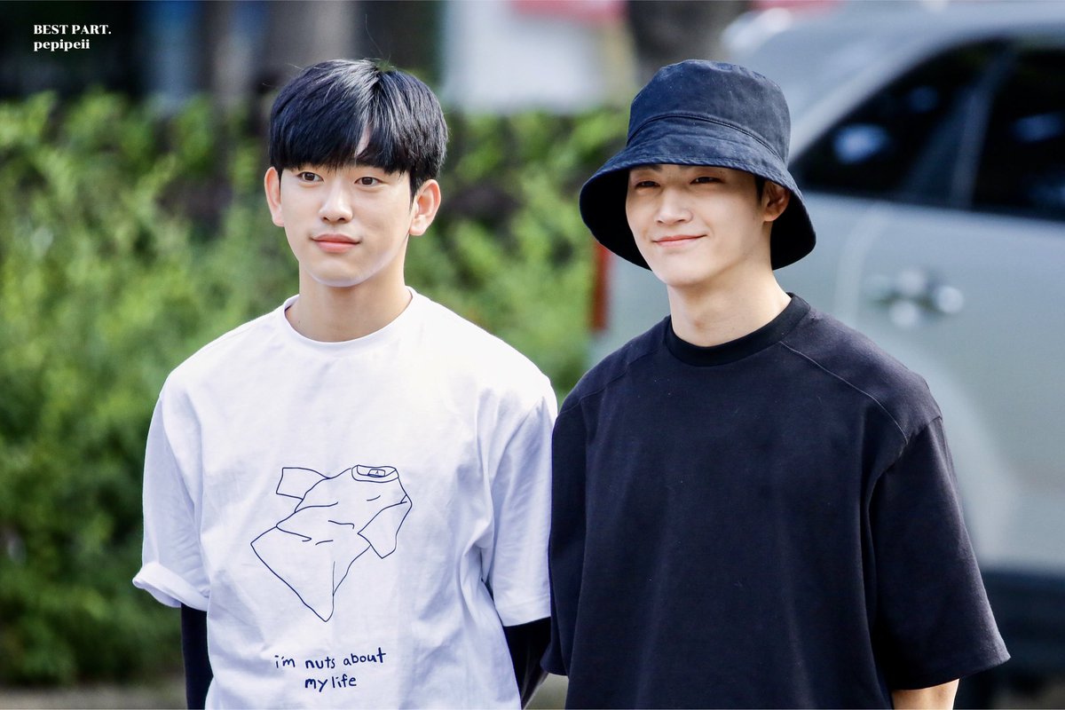 bestpart0622's tweet photo. HQ 170804🤍🖤

☯️

#JJProject 
#JB #Jinyoung
#재범 #진영 https://t.co/RnztE73gbb