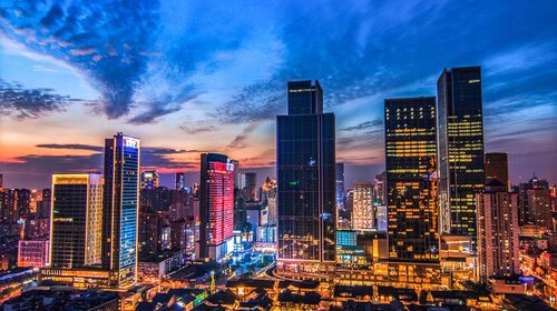 Debbie04324101's tweet photo. welcome to chengdu!🥰🥰#China https://t.co/b04EKO2S7B
