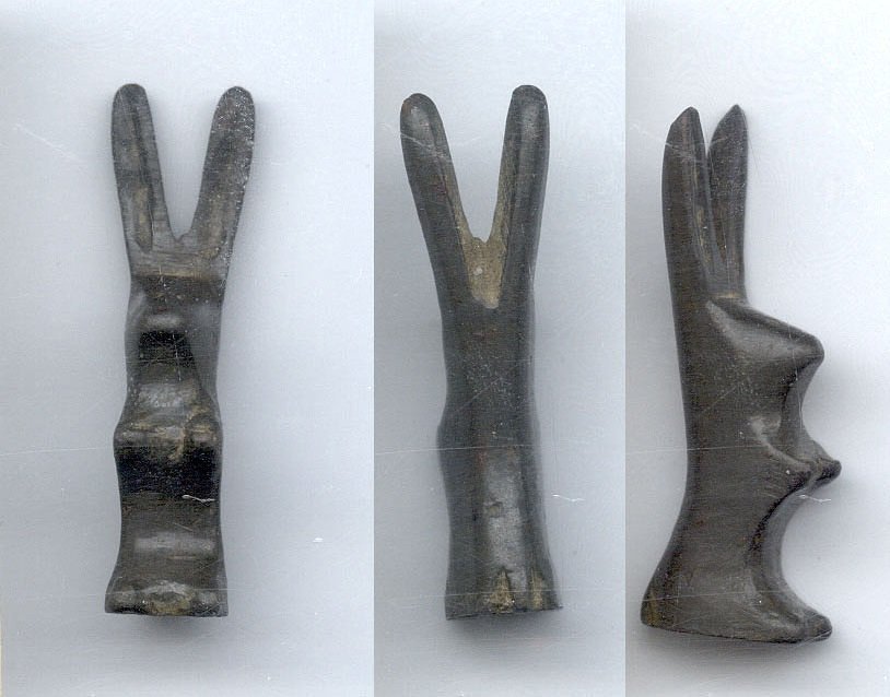 My favourite Romano-British figurine of a hare, found Hackleton, Northamptonshire :)  https://finds.org.uk/database/artefacts/record/id/124824