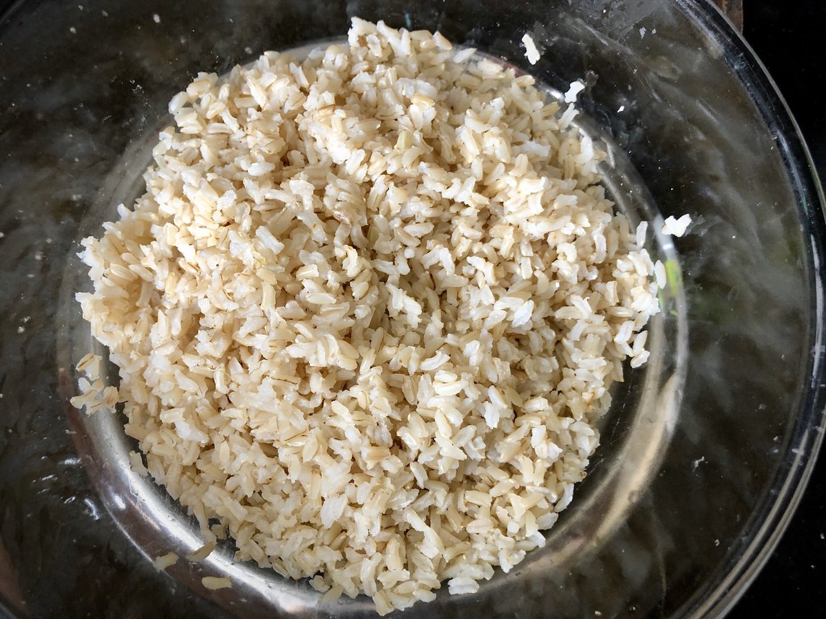 AboutIndia's tweet photo. #CurfewCooking Day 22: #Lockdownextention and no end to cooking in sight! 😣 Today it’s coconut chickpea curry, brown rice, and salad. My dad loves this dish when I make it, so I’m thinking of him. #lockdowneffect #CantStopWantToStop #notgoingout #Indianfood https://t.co/TO60WZrzk8