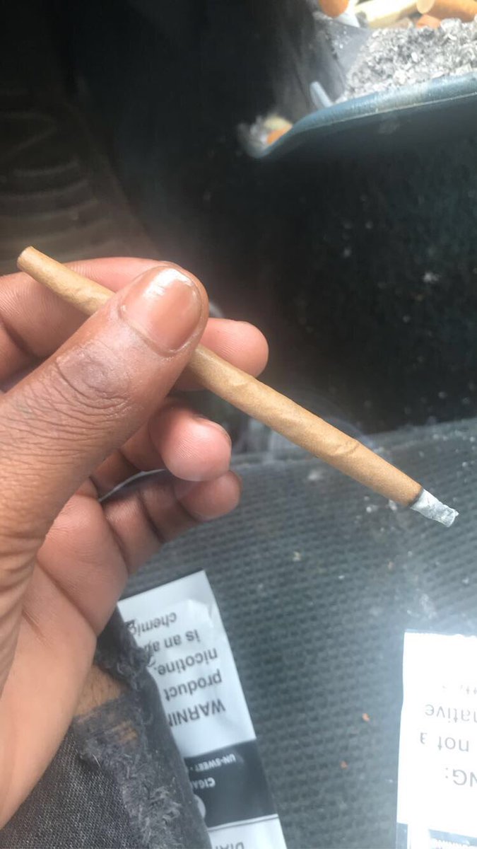 hausofmedici's tweet image. retweet to find a smoking buddy near you‼️‼️🔥