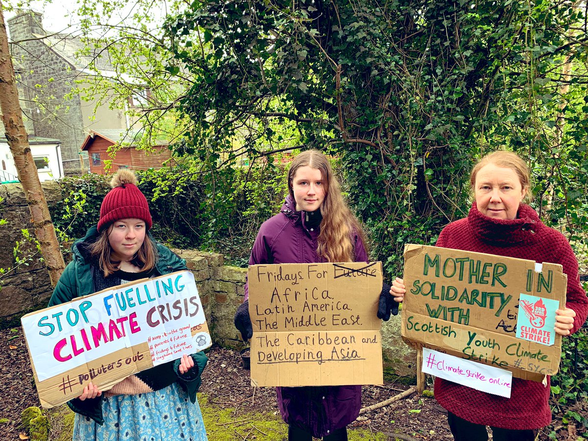 mum_pumpkin's tweet photo. Week 60 #YouthStrike4Climate Week5 #ClimateStrikeOnline #digitalstrikescotland π΄σ §σ ’σ ³σ £σ ΄σ Ώ#DunfermlineClimateStrike βAnother world is possibleπβ ππsolidarityβπ½ #ClimateStrikers π«#ClimateJustice #StayHome #FridaysForFuture @_sycs_ @parents_4future @Fridays4future https://t.co/AZ2QEFnwAQ