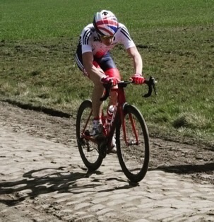 HardieBikes's tweet photo. No #parisroubaix so itโs a look back helping out @Joe__Nally where he went 11th on his @HardieBikes prepped @TrekBikes Madone with a few tweaks of grip tape on bottle cages, padding on the bars & 26c @Bontrager R3 tubeless tyres #redisfaster #cycling #parisroubaix https://t.co/777Vzmtm2k