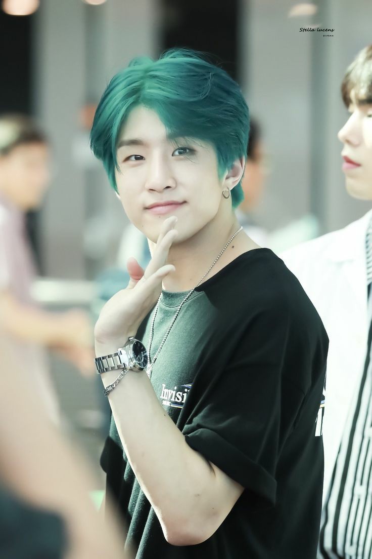 Park Jinwoo or Jinjin green hair an important and necessary thread