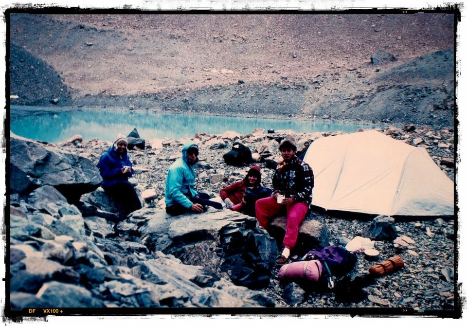 A wee dive into the history books will explain some of the love of Aotearoa NZ I have #BitsOfNewZealand My best mates & flatmates at Uni were fanatical about climbing all over the Southern Alps.