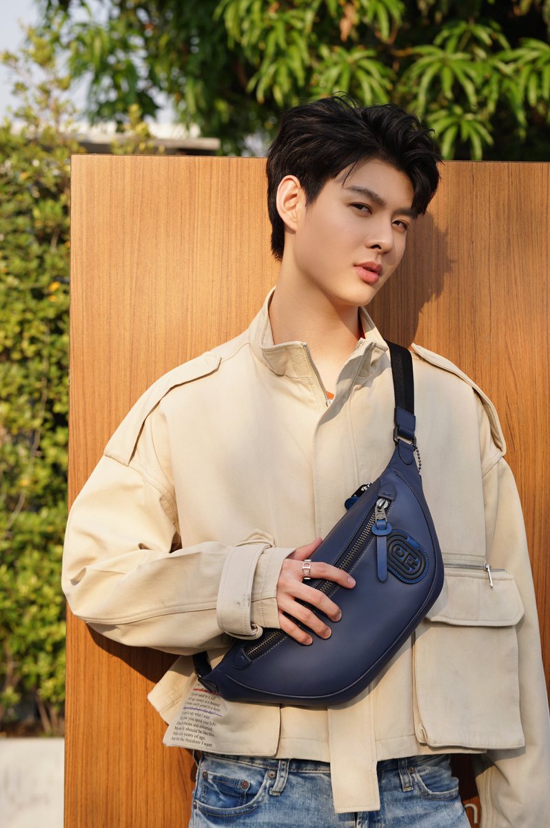 Saint_sup's tweet photo. The only way to do great work is to love what you do. 😏 #Saint_sup #MingEr https://t.co/wIR6SoqId7