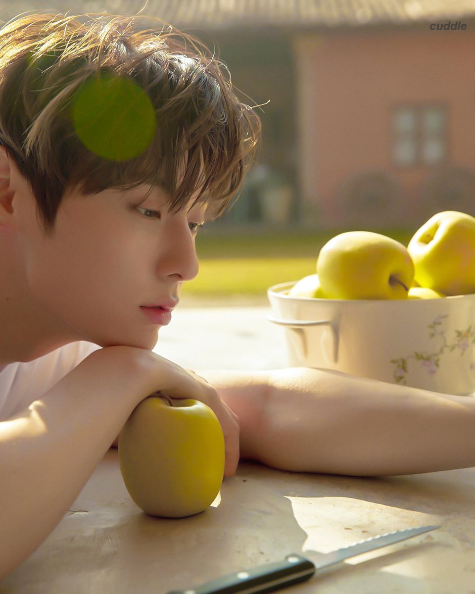 cuddle_89's tweet image. Elle editor- B CUT

𝐲𝐨𝐮𝐭𝐡

#민현 #황민현 #minhyun #nuest