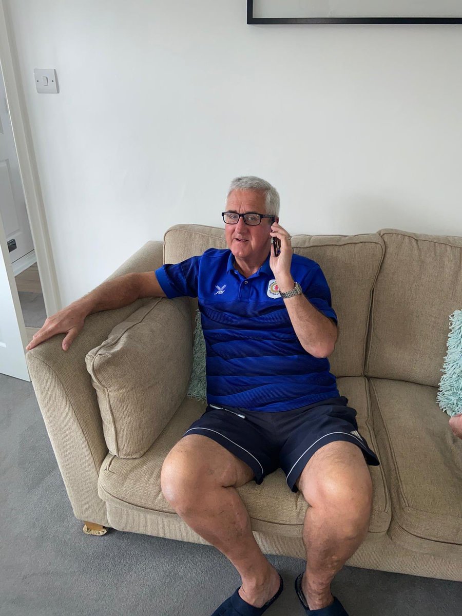 GMcGarrySport's tweet photo. First call of the day to @crewealexfc fans was to #GrahamBailey who’s watched his team for over 60 years.
He told me it’s the first time since the early 60’s he’s not watched football at Easter.
#DannyMurphy is his favourite #CreweAlex player.
Bert Llewelyn was his 1st hero. https://t.co/WoO3cx6cdx