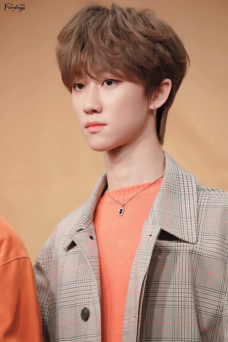 A thread of Minghao        as      ᵐⁱⁿᵍʰᵃᵒ