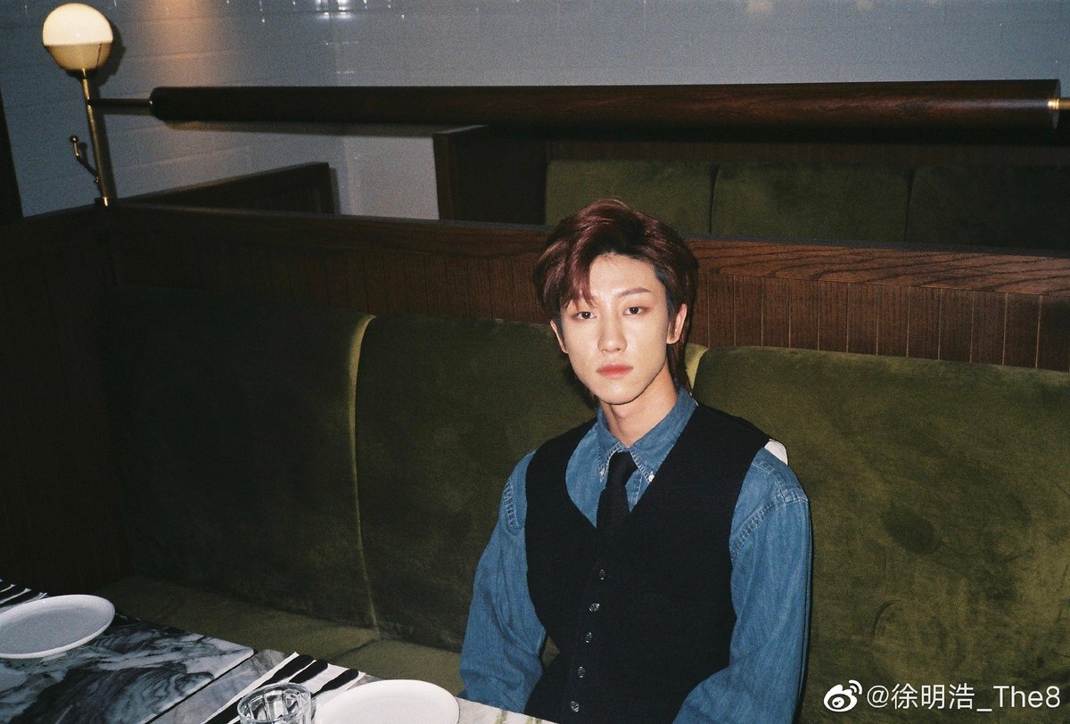 A thread of Minghao        as      ᵐⁱⁿᵍʰᵃᵒ