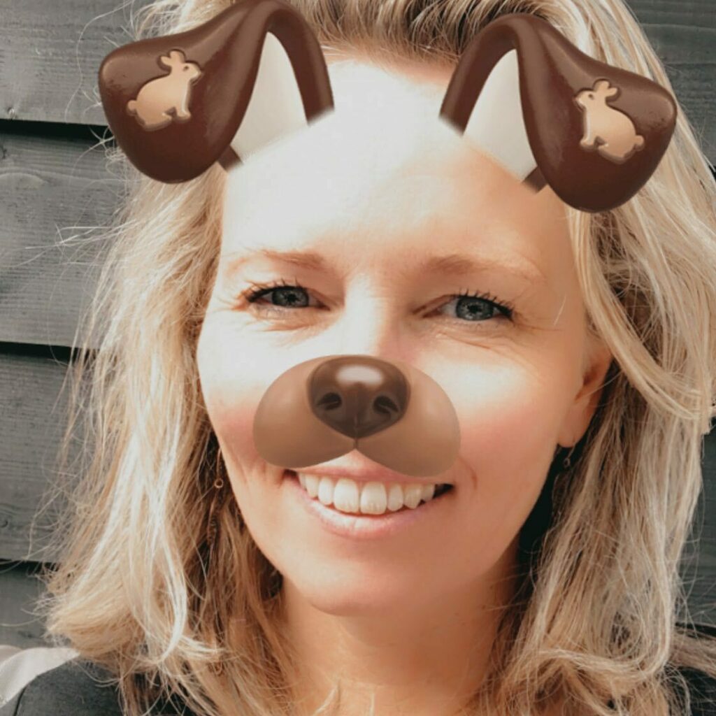 SinqApp's tweet photo. Happy Easter, PropTech lovers! 🐣🐣🐣 #proptech #easter #fun #cretech #realestate https://t.co/wMcZceoPxL https://t.co/upkLJPHTWl
