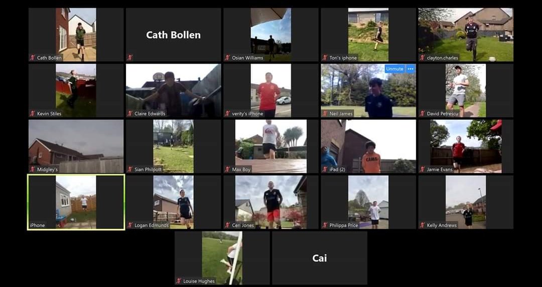 CwmbranYouthRFC's tweet photo. Another great virtual training session this morning. All the boys put loads of effort in. A few blowing but all the intensity there. #weflyasone https://t.co/zLtBgJZgTp