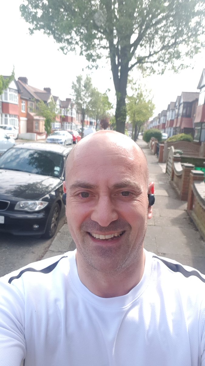 DANLION1's tweet image. 😁😁SPREAD A SMILE😁😁
A smile, a wave and a good morning got a lot of beaming smiles back on this mornings run so why not give it a go on your next run, walk or cycle.
#spreadasmile #asmileamile #smilingiscontagious