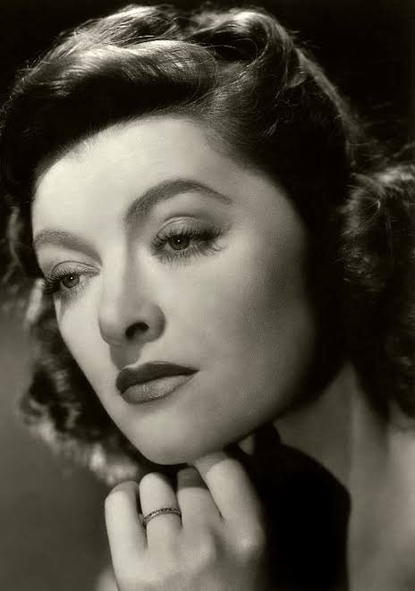 18: Myrna Loy/Lorde (it took me a minute - I was like, is she a young Miranda Otto? Mary Steenburgen? But then it clicked and now this is all I can see)