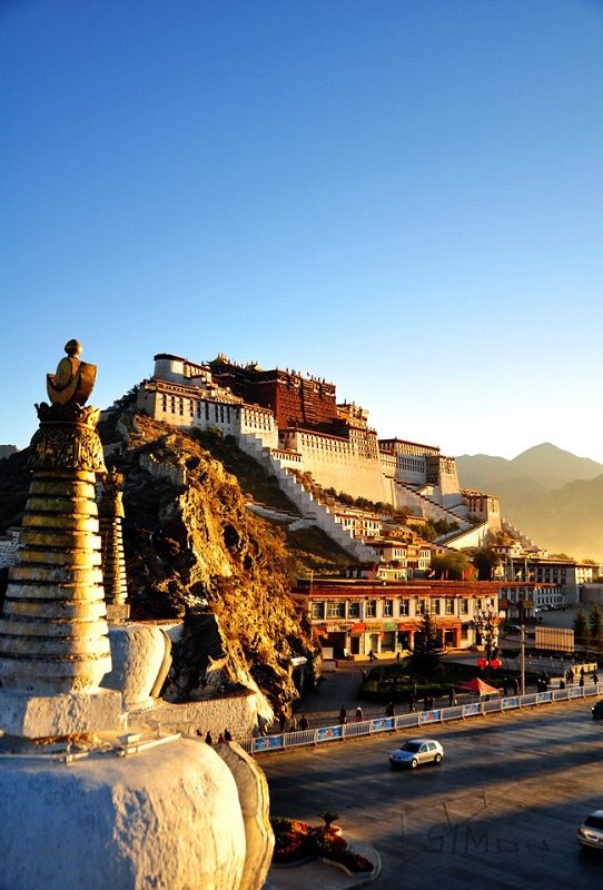 MegroliaZ's tweet photo. my home 🏠
my motherland🥰🥰🥰
welcome to China🇨🇳

 #China https://t.co/NbuzviofwN